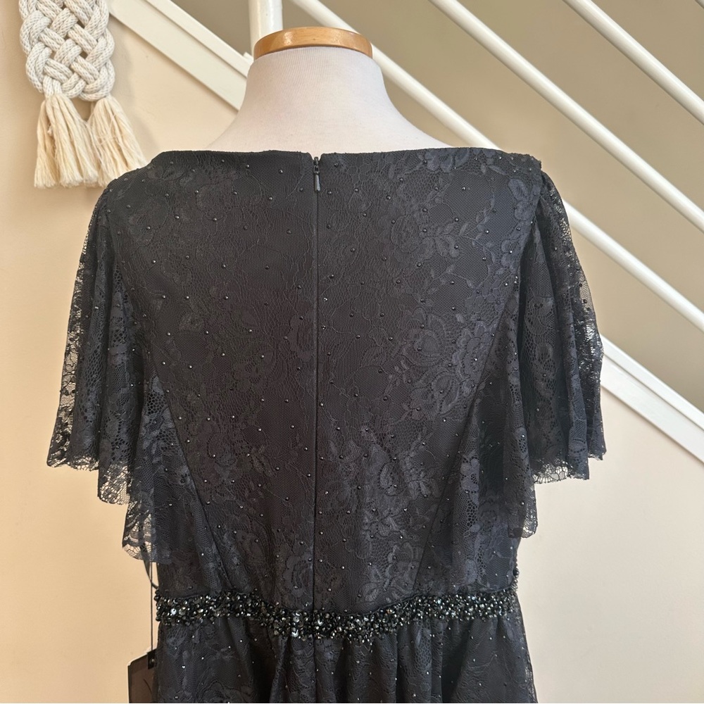 MAC DUGGAL Black Lace Overlay Short Sleeve Empire Waist V Neck Midi Dress 16 NWT - Picture 9 of 16